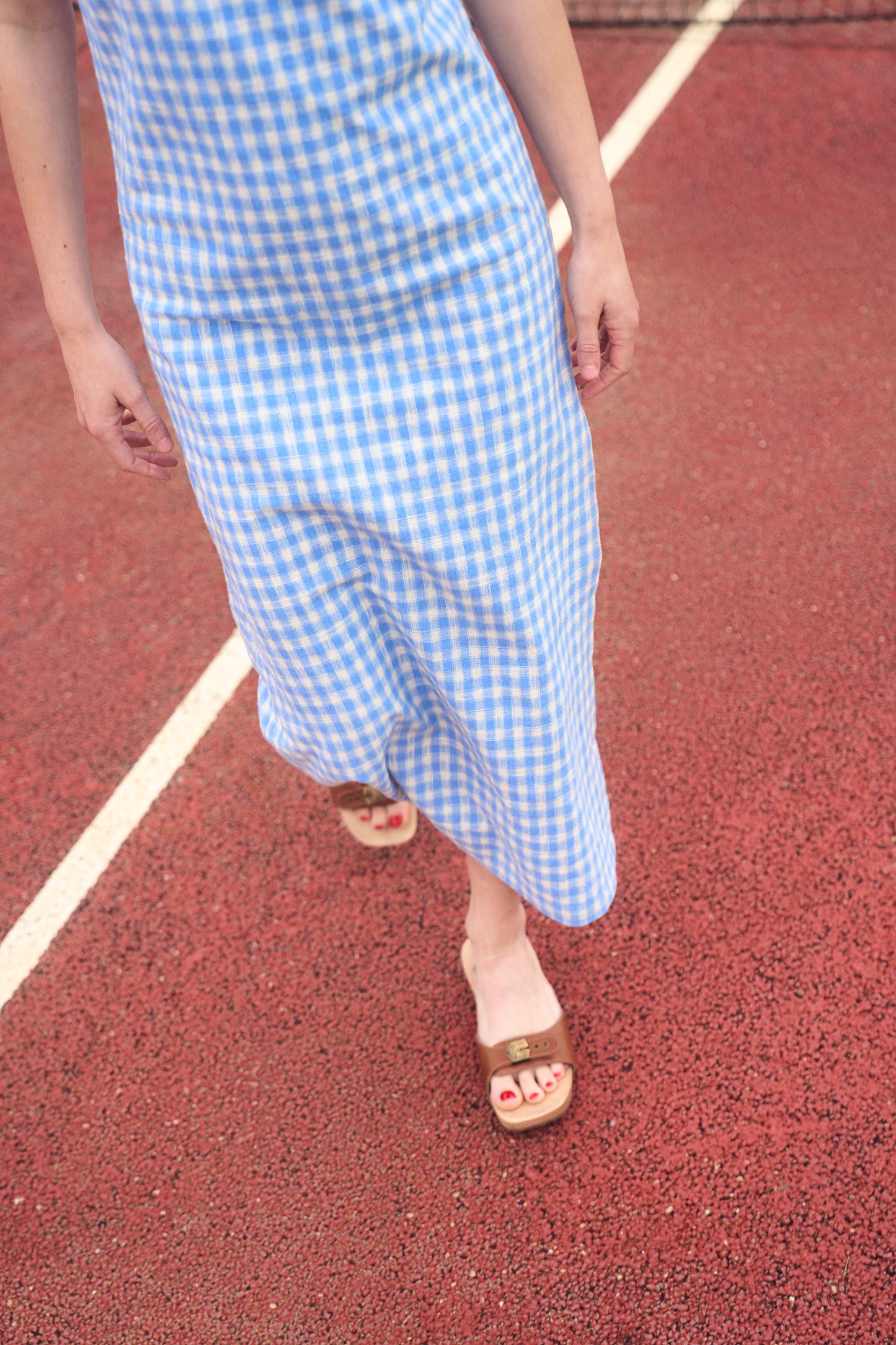 La robe longue vichy bleue