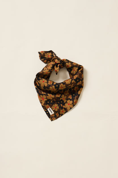 Le Foulard rétro