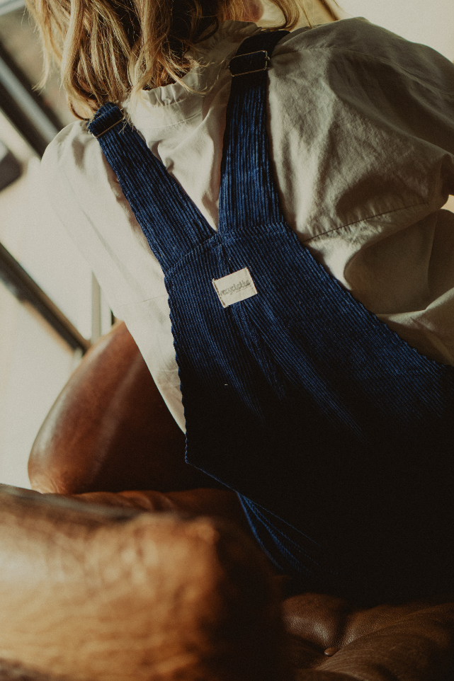 Salopette jambes larges en velours bleu 