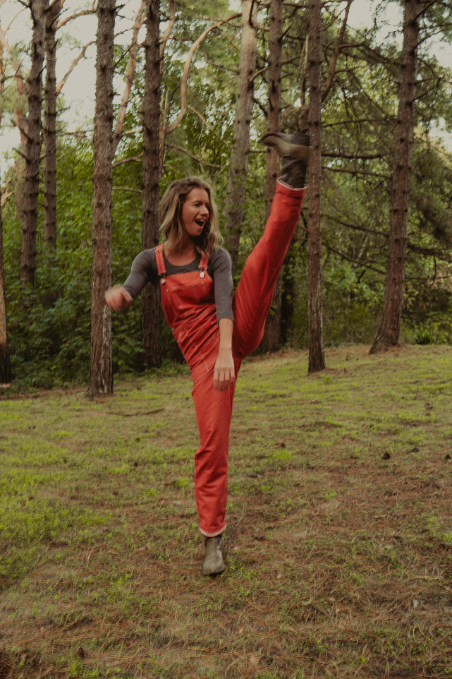 Salopette coupe droite denim rouge fabriquée en France