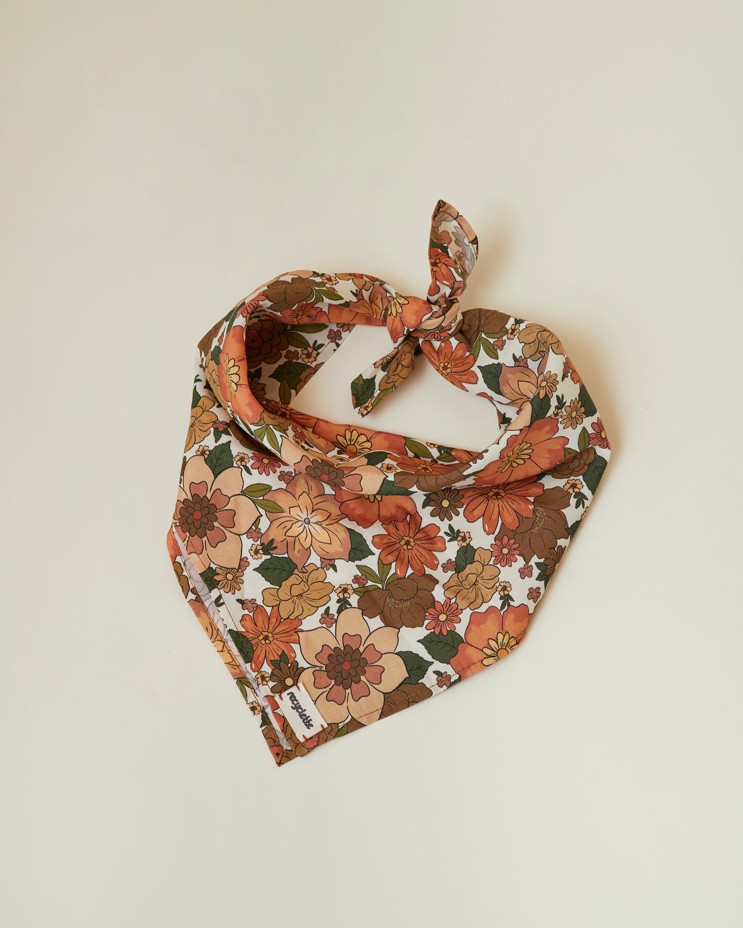 Le Foulard rétro