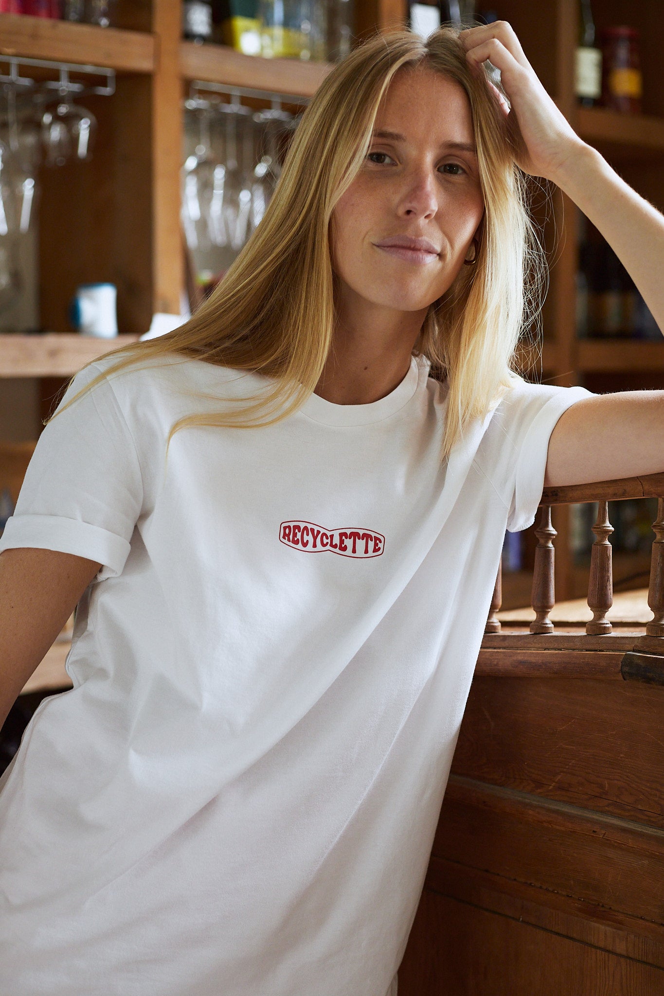 T-shirt recyclette blanc avec logo rouge 